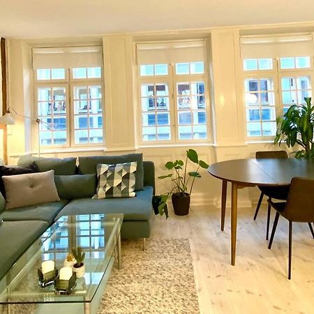 Luxury 'Kings Garden' City-Flat In Center Of Town Appartement Kopenhagen Buitenkant foto